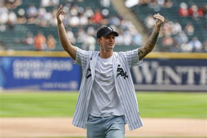 Tyson Bagent Wiki, Wife, Age, Net Worth, Family