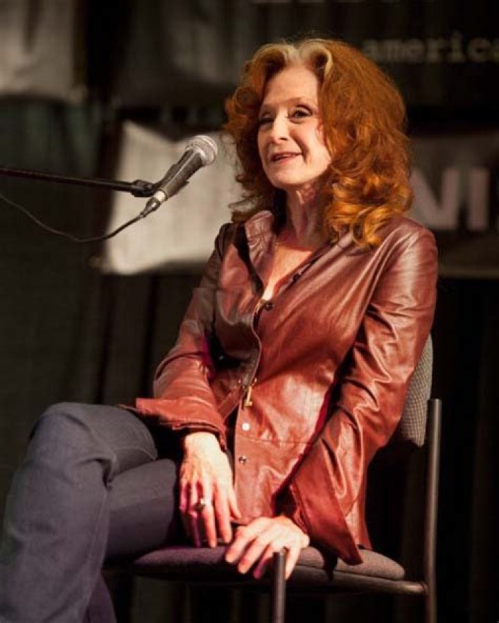 Bonnie Raitt Net Worth: A Deep Dive into the Wealth of a Legendary Musician