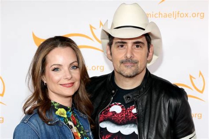 Brad Paisley: His Wife and Kids