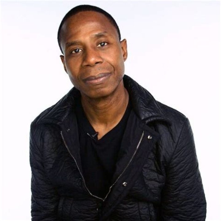 Doug E. Fresh Age: The Legendary Beatboxer and His Impact on Hip Hop Culture