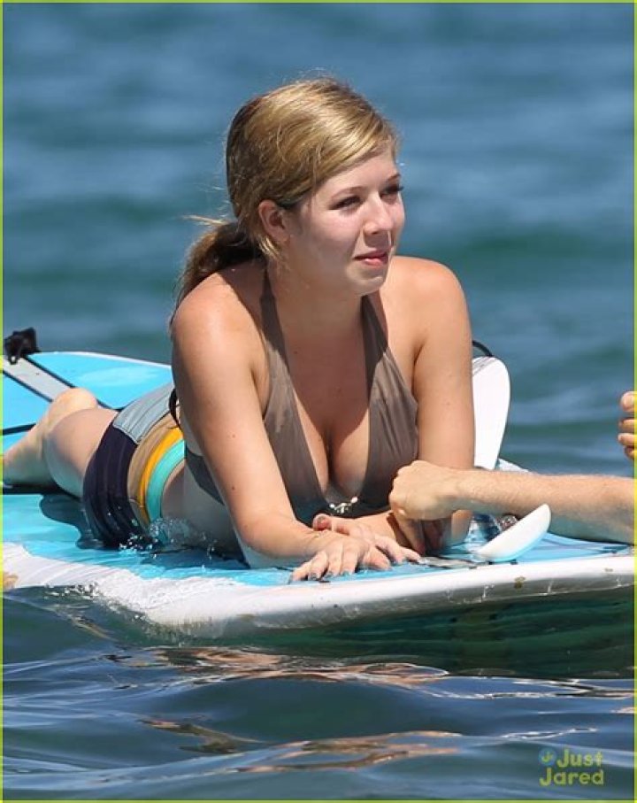 Unveiling The Truth: Jennette McCurdy's Hawaii Saga