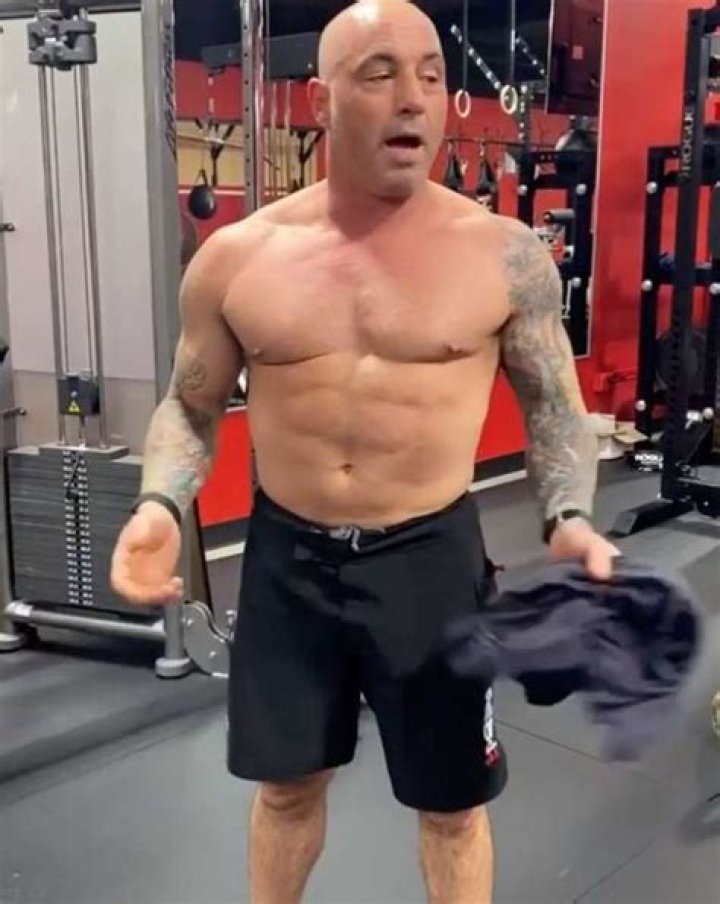 Joe Rogan Weight: Understanding the Fitness Journey of a Podcaster and Comedian